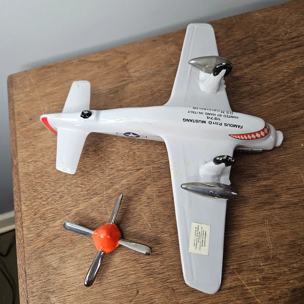 Vtg 1974 Famous First REM Originals P-51D Mustang Airplane Decanter Hand Painted